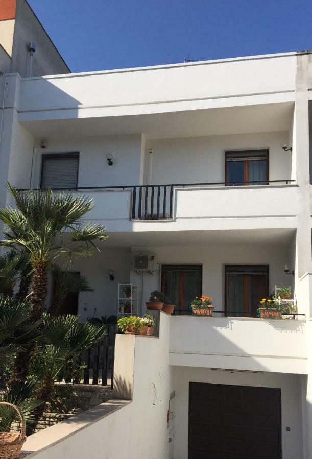 A Casa Di Gio Bed & Breakfast Lecce Dış mekan fotoğraf